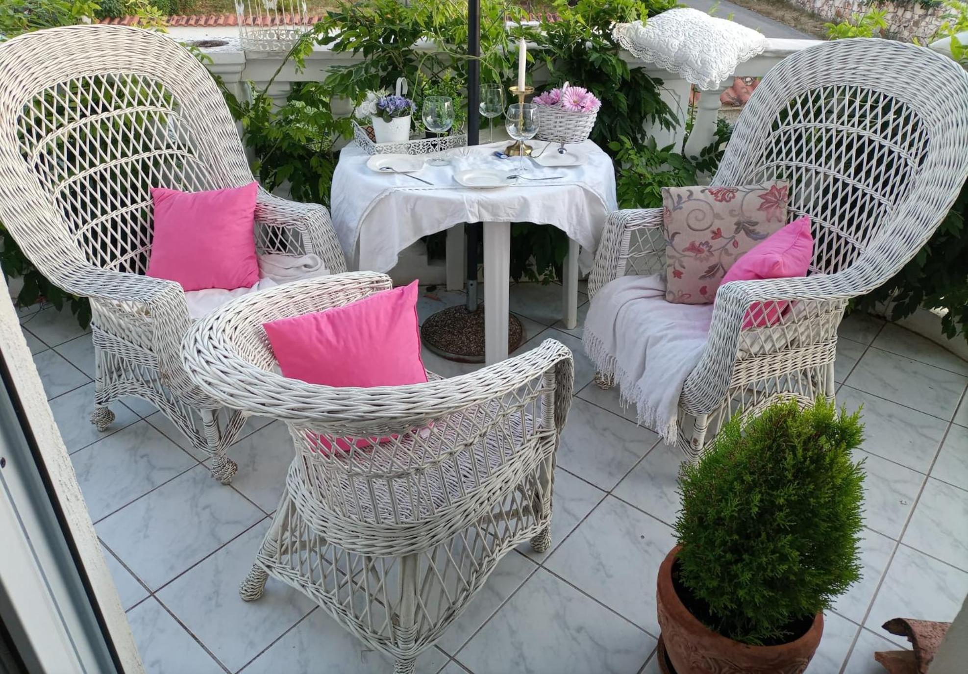 Apartment Jozefina โปเรช ภายนอก รูปภาพ